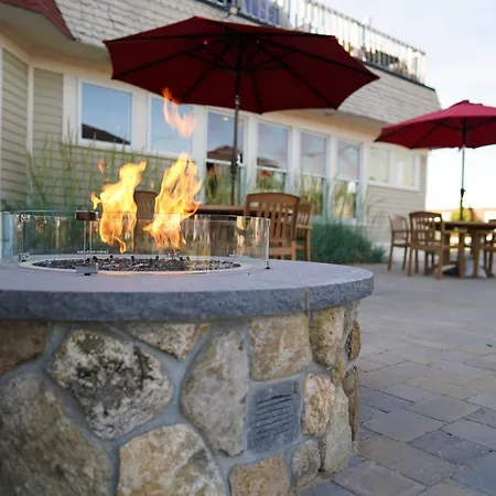 Portside Tavern